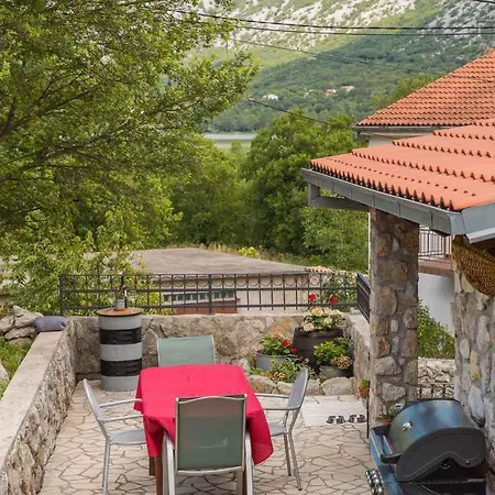 In 43209 بيت للعطل Tribalj (Primorsko-Goranska)